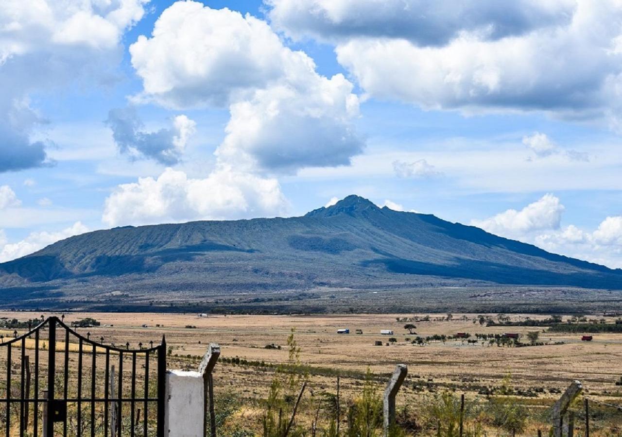 ナイバシャ Ole Munyak-4 Bed House On The Hillヴィラ エクステリア 写真